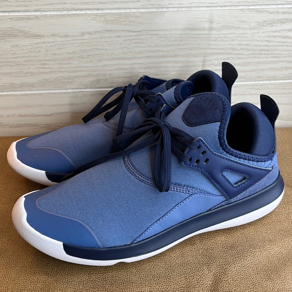 Unisex Nike Air Jordan Fly 89 Blue Size US 6Y‎